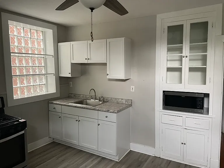 1310 McCausland Ave #1 — Photo 4