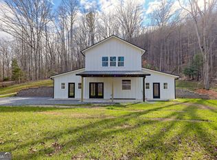 472 Hogsed Dr, Hayesville, NC 28904