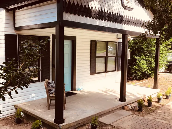 (undisclosed Address), Huntsville, TX 77340