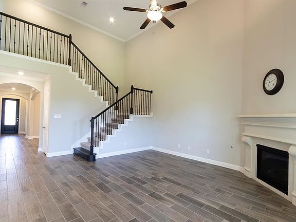 5th image of 2325 Sterling Hollow Ln