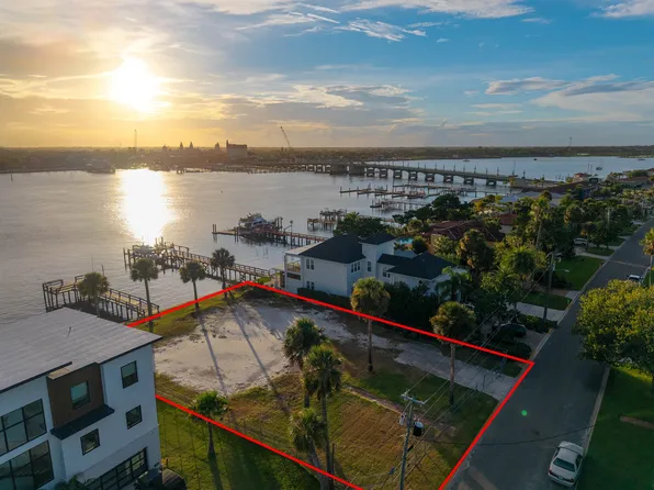 27 Dolphin Dr, Saint Augustine, FL 32080