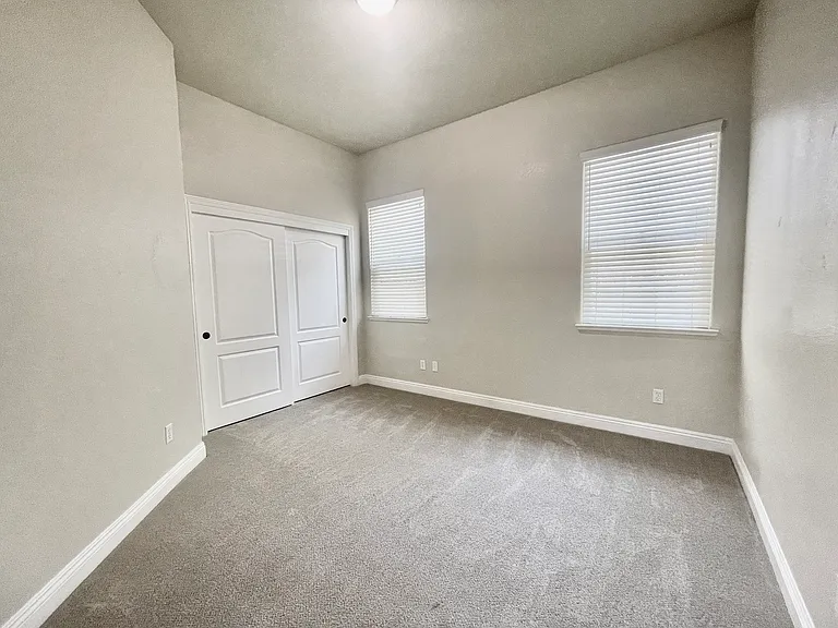 6408 Vilamoura Way — Photo 6