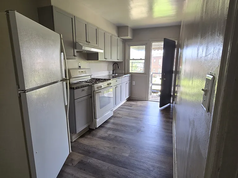 4921 Brookwood Rd #1 — Photo 3