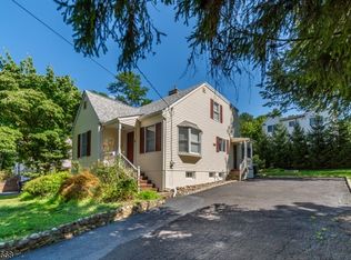 137 Washington Ave, Basking Ridge, NJ 07920