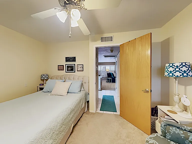 1806 Swanson Ave #202 — Photo 14