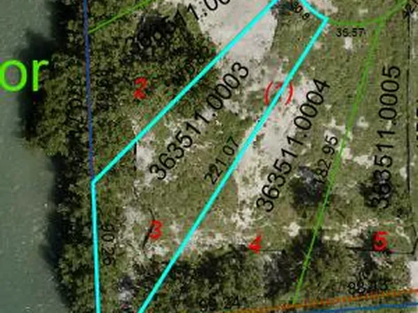 250 Pescayo Ave, Marathon, FL 33050