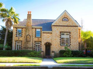 4801 Denver Dr, Galveston, TX 77551
