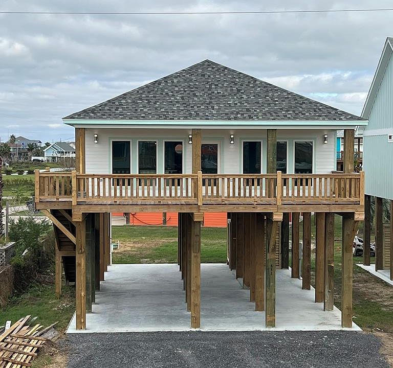 1st image of 882 Kahla Dr