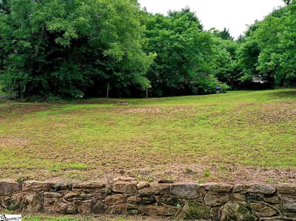 18A River St, Pelzer, SC 29669