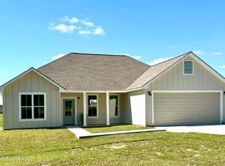 235 Juniper Grove Rd, Poplarville, MS 39470