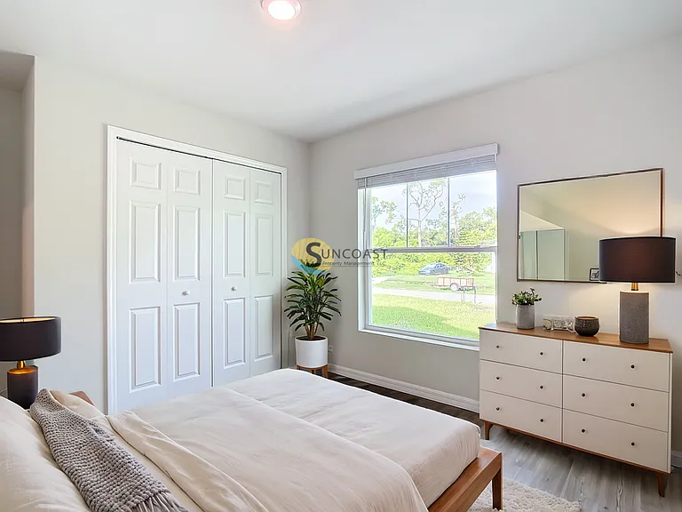 9235 Tacoma Ave — Photo 9