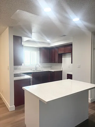 1005 W Duarte Rd. Photo 1