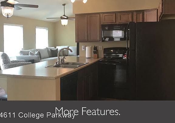 3rd image of 4611 College Pkwy #4611A