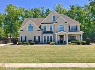 210 Sunderland Cir, Fayetteville, GA 30215