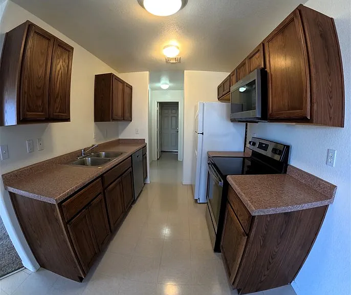 3424 Sunriver Rd #1 — Photo 9