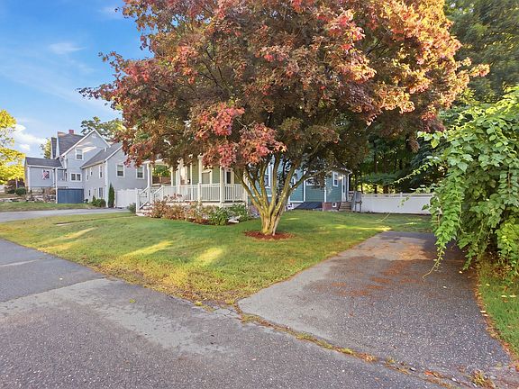 4th image of 10 Eaton St