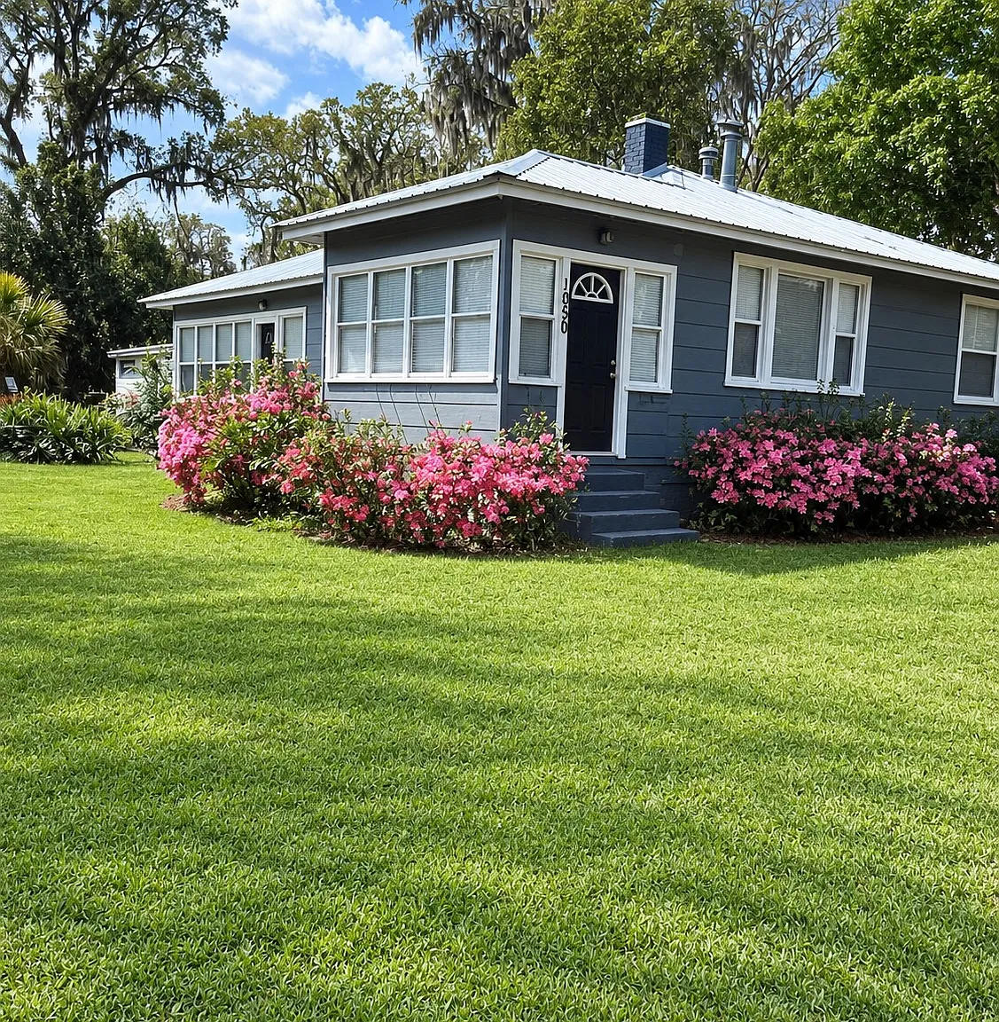 3 bed, 1500 sqft, $1,650 — Photo 1