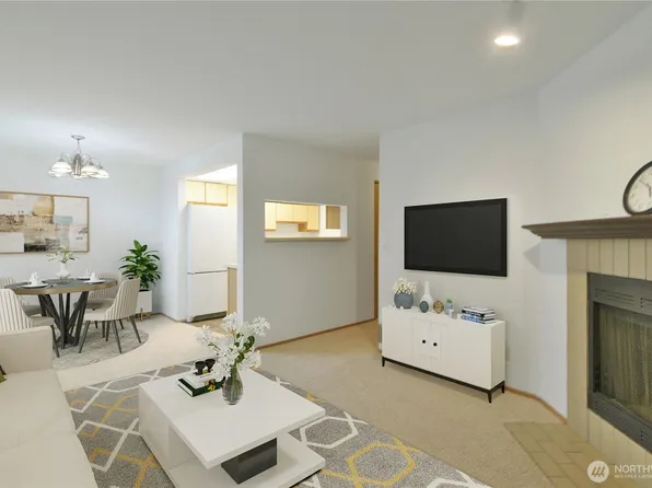 700 N 160th Street #A314, Shoreline, WA 98133