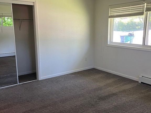 4th image of 402 W Arrowhead Rd #1