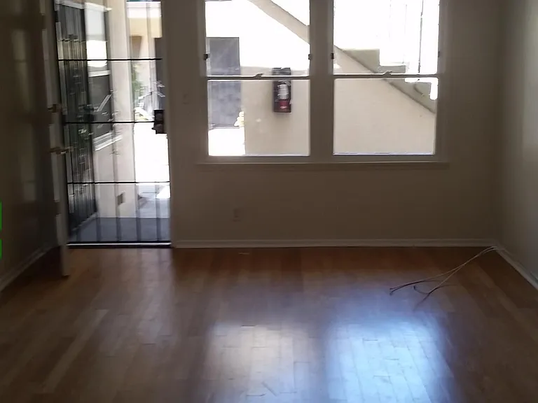 1321 E Appleton St #4 — Photo 7
