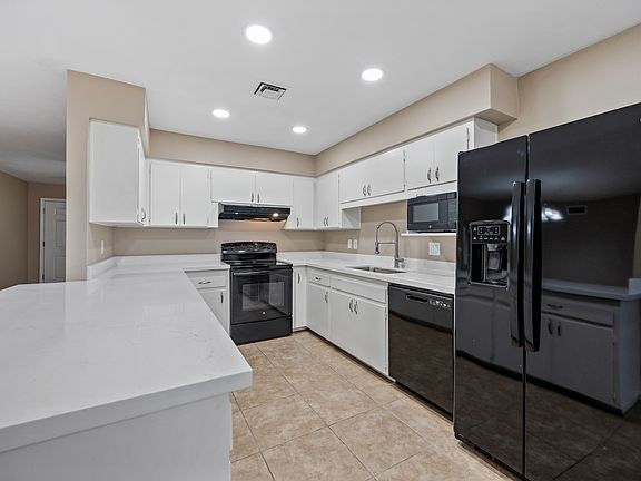 2nd image of 2608 W Dahlia Dr