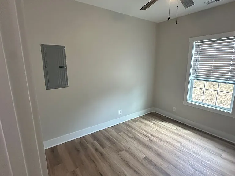 228A Coney Island Dr — Photo 9