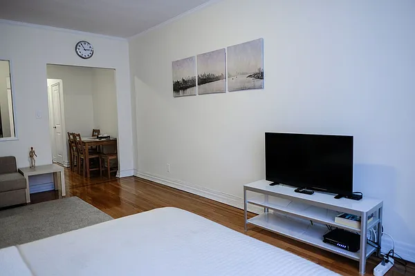 Rented by LG Fairmont Group | media 27