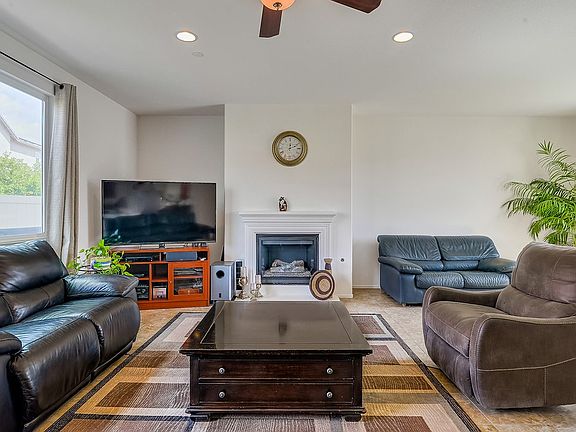 4th image of 31560 Maka Cir
