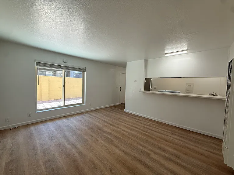 1141 E Foothill Blvd #5 — Photo 1