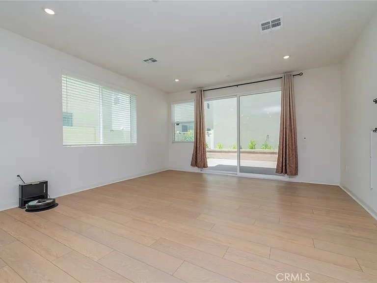 3218 S Jasper Paseo — Photo 8