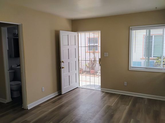 4th image of 5065-5071 1/2 Cape May Ave #5067
