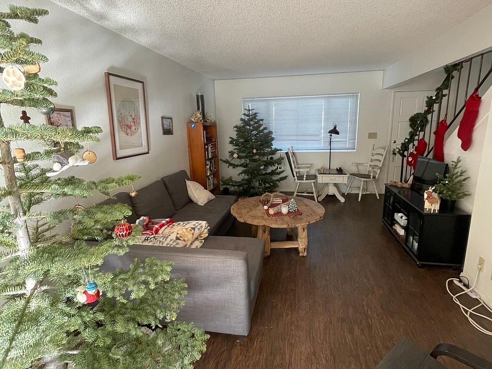 1st image of 4982 Pearce Dr #22