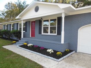 104 Six Iron Ln, Summerville, SC 29483