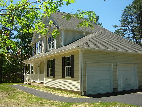 2nd image of 438B Weeks Ave