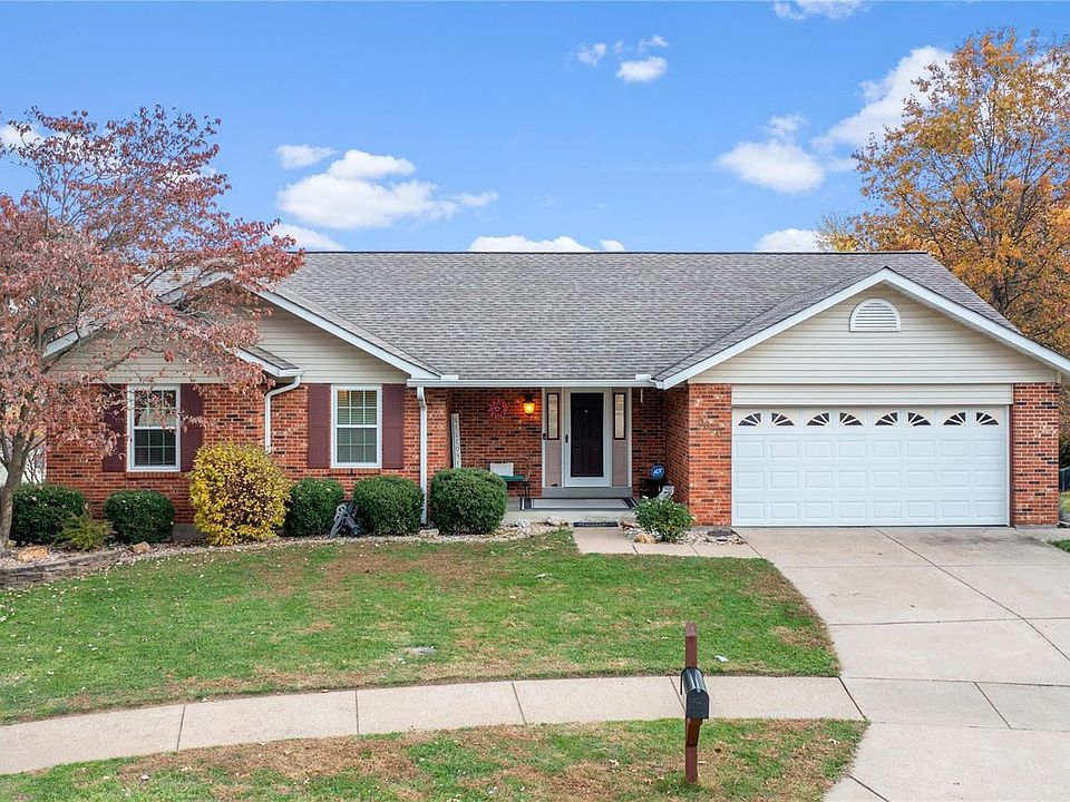 1st image of 3690 Vago Ln