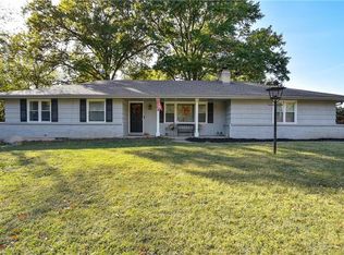 401 W 96th Ter, Kansas City, MO 64114