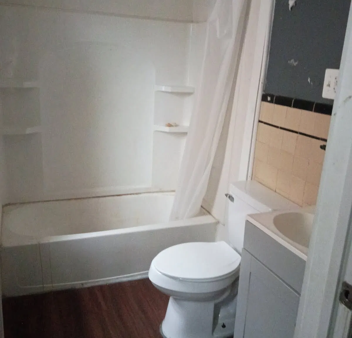 1 bed, 800 sqft, $895 — Photo 4