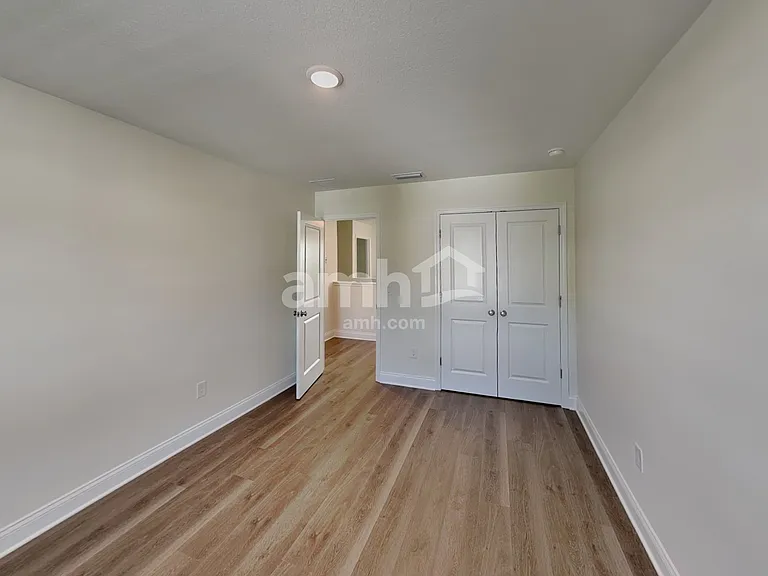 5662 Dease Rd — Photo 17
