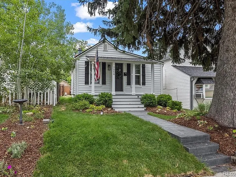 2550 Eaton St — Photo 14
