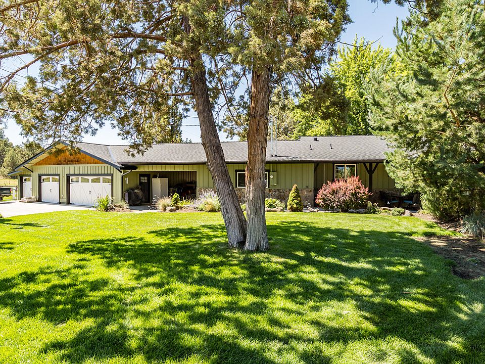 1st image of 62111 Cody Rd