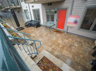 2635 William Jackson Dr #705, Pickering, ON L1X0L5