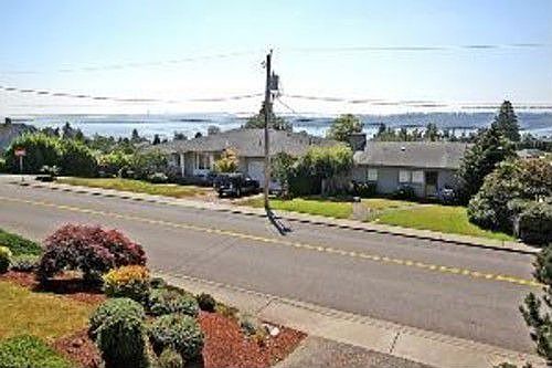 1st image of 1312 1st St