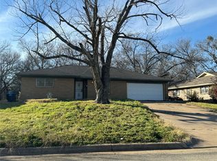 6908 Trimble Dr, Fort Worth, TX 76134