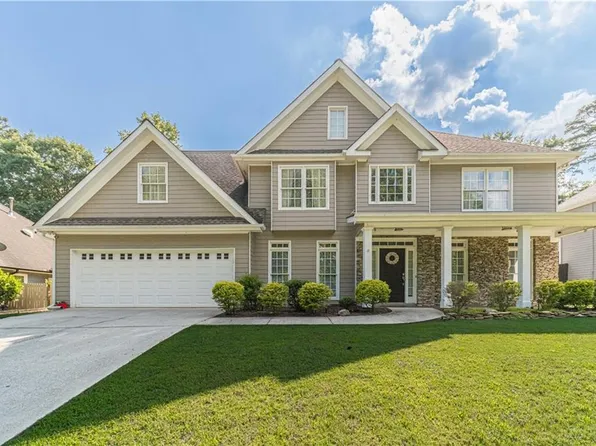 1437 Hadaway Trl, Lawrenceville, GA 30043