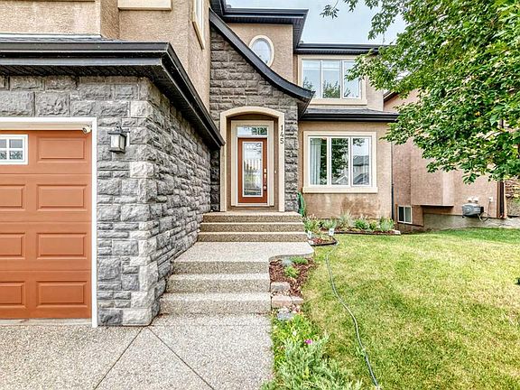 3rd image of 145 W Cranridge Ter SE