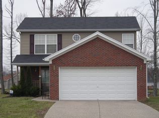 3737 Sonoma Ln, Louisville, KY 40219