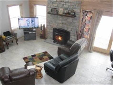 2nd image of 125 Winston Dr