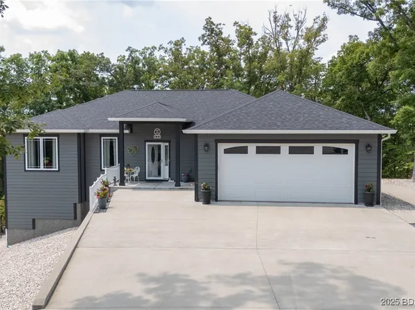 132 Arrowhead Dr, Lake Ozark, MO 65049