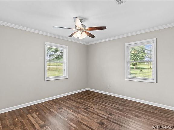 5th image of 3806 County Road 636