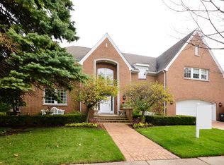 7351 N Keeler Ave, Lincolnwood, IL 60712